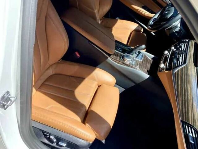 Белый БМВ 5 Серия, объемом двигателя 2 л и пробегом 75 тыс. км за 10000 $, фото 15 на Automoto.ua