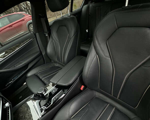 Белый БМВ 5 Серия, объемом двигателя 2 л и пробегом 115 тыс. км за 30000 $, фото 25 на Automoto.ua