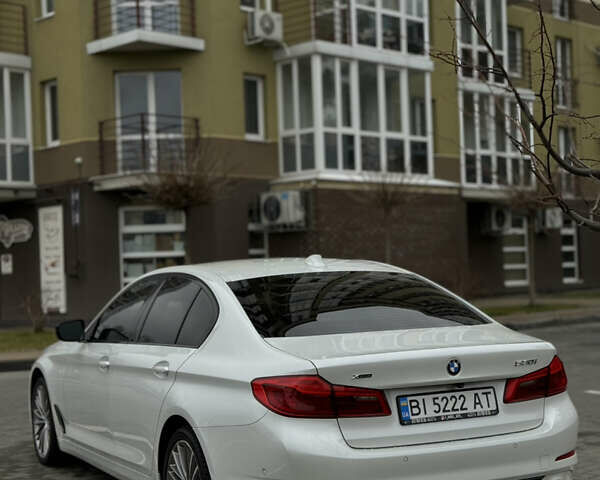 Белый БМВ 5 Серия, объемом двигателя 2 л и пробегом 111 тыс. км за 32500 $, фото 11 на Automoto.ua