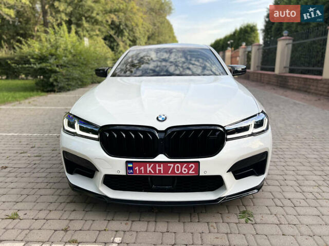 Белый БМВ 5 Серия, объемом двигателя 2 л и пробегом 118 тыс. км за 30900 $, фото 3 на Automoto.ua
