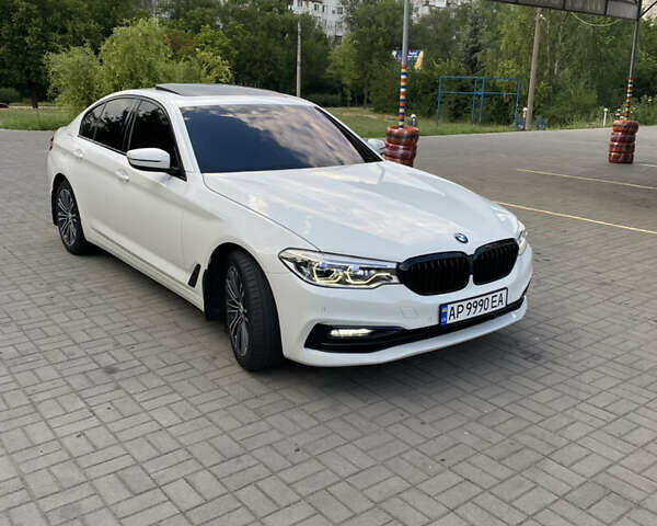 Білий БМВ 5 Серія, об'ємом двигуна 2 л та пробігом 72 тис. км за 28000 $, фото 4 на Automoto.ua