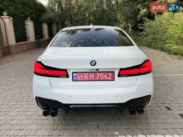 Белый БМВ 5 Серия, объемом двигателя 2 л и пробегом 118 тыс. км за 30900 $, фото 11 на Automoto.ua