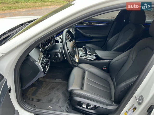 Білий БМВ 5 Серія, об'ємом двигуна 2 л та пробігом 122 тис. км за 29300 $, фото 17 на Automoto.ua