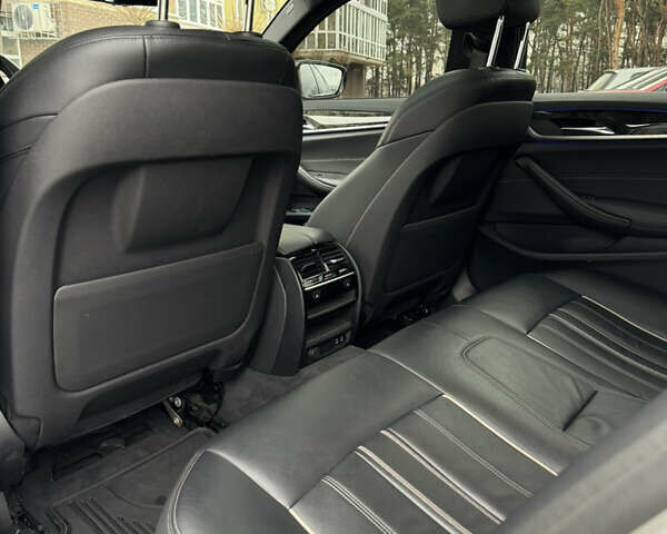 Белый БМВ 5 Серия, объемом двигателя 2 л и пробегом 111 тыс. км за 32500 $, фото 35 на Automoto.ua