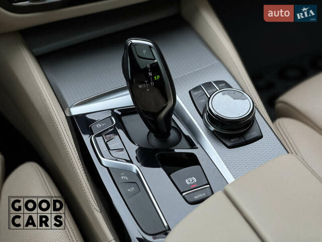 Белый БМВ 5 Серия, объемом двигателя 4.39 л и пробегом 110 тыс. км за 38900 $, фото 41 на Automoto.ua