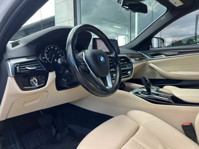 Белый БМВ 5 Серия, объемом двигателя 2 л и пробегом 40 тыс. км за 24200 $, фото 10 на Automoto.ua