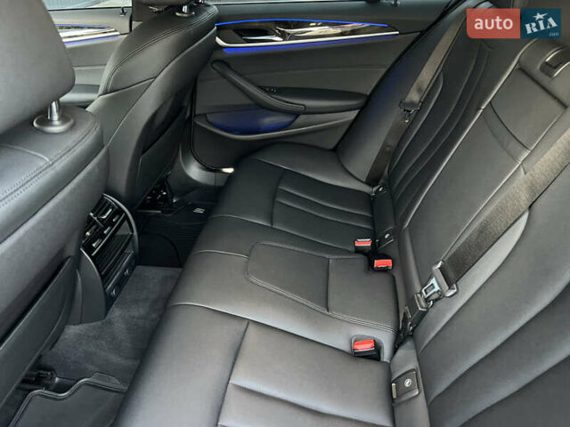 Белый БМВ 5 Серия, объемом двигателя 2 л и пробегом 118 тыс. км за 30900 $, фото 42 на Automoto.ua