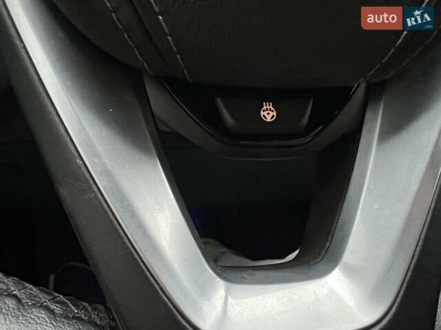 Білий БМВ 5 Серія, об'ємом двигуна 2 л та пробігом 122 тис. км за 29300 $, фото 37 на Automoto.ua