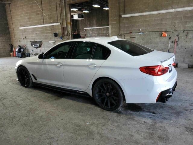 Белый БМВ 5 Серия, объемом двигателя 0 л и пробегом 76 тыс. км за 9999 $, фото 1 на Automoto.ua