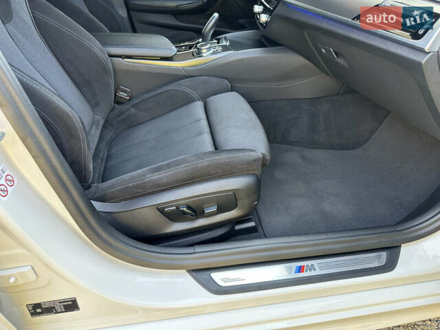 БМВ 5 Серия 2020 в Ивано-Франковске на Automoto.ua Белый БМВ 5 Серия, объемом двигателя 2 л и пробегом 174 тыс. км за 36750 $, фото 51 на Automoto.ua