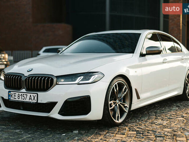 Белый БМВ 5 Серия, объемом двигателя 4.39 л и пробегом 76 тыс. км за 48000 $, фото 20 на Automoto.ua