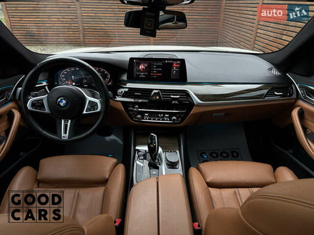 Білий БМВ 5 Серія, об'ємом двигуна 2 л та пробігом 67 тис. км за 33000 $, фото 36 на Automoto.ua