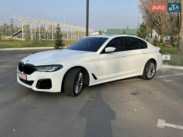 Белый БМВ 5 Серия, объемом двигателя 3 л и пробегом 81 тыс. км за 56500 $, фото 9 на Automoto.ua