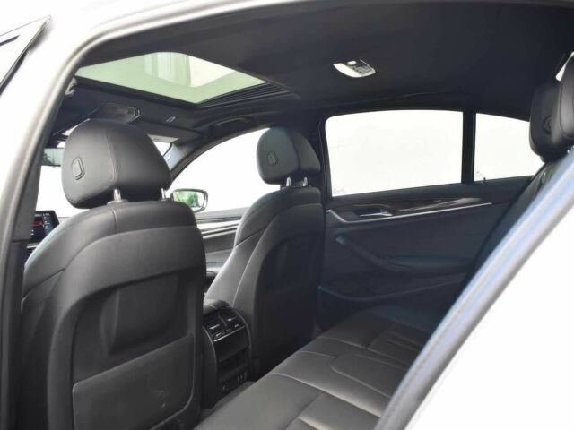 Белый БМВ 5 Серия, объемом двигателя 2 л и пробегом 39 тыс. км за 14800 $, фото 14 на Automoto.ua