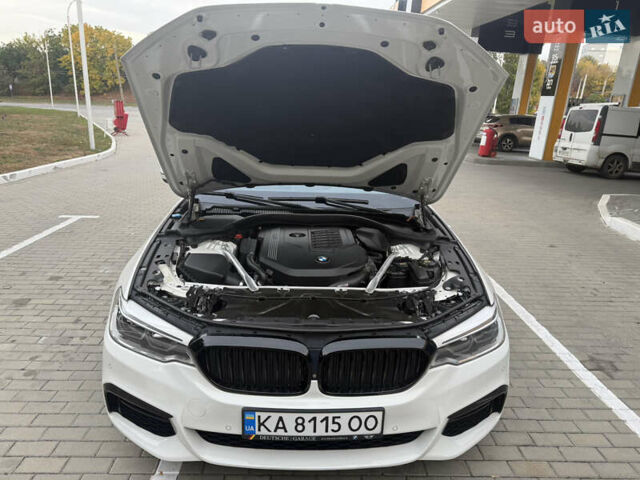 Белый БМВ 5 Серия, объемом двигателя 3 л и пробегом 85 тыс. км за 30000 $, фото 21 на Automoto.ua