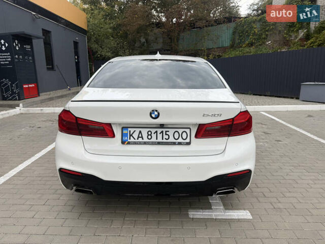Белый БМВ 5 Серия, объемом двигателя 3 л и пробегом 85 тыс. км за 30000 $, фото 3 на Automoto.ua
