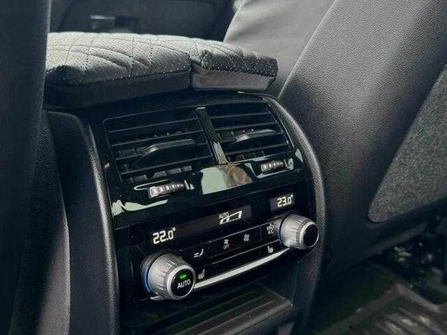 Білий БМВ 5 Серія, об'ємом двигуна 2 л та пробігом 67 тис. км за 31000 $, фото 6 на Automoto.ua
