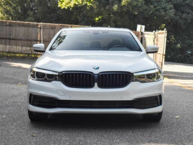 Белый БМВ 5 Серия, объемом двигателя 2 л и пробегом 39 тыс. км за 14800 $, фото 1 на Automoto.ua