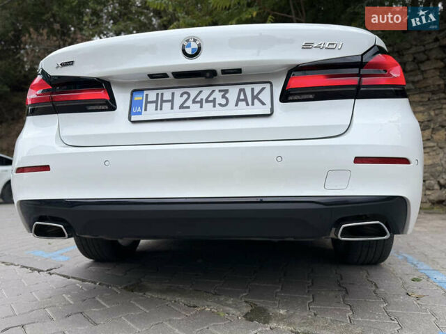 Белый БМВ 5 Серия, объемом двигателя 3 л и пробегом 37 тыс. км за 51499 $, фото 13 на Automoto.ua