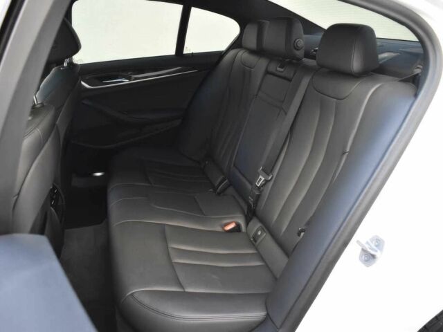 Белый БМВ 5 Серия, объемом двигателя 2 л и пробегом 39 тыс. км за 14800 $, фото 15 на Automoto.ua