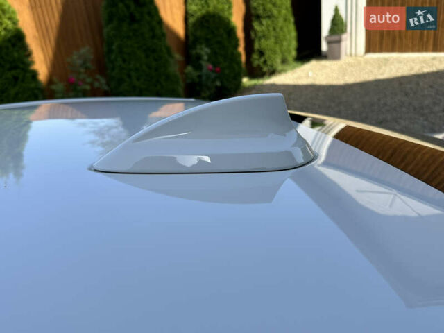 БМВ 5 Серия 2020 в Ивано-Франковске на Automoto.ua Белый БМВ 5 Серия, объемом двигателя 2 л и пробегом 174 тыс. км за 36750 $, фото 35 на Automoto.ua