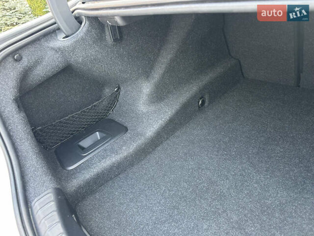 Белый БМВ 5 Серия, объемом двигателя 2 л и пробегом 175 тыс. км за 37650 $, фото 78 на Automoto.ua