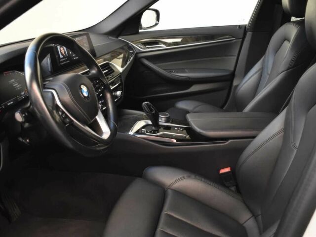 Белый БМВ 5 Серия, объемом двигателя 2 л и пробегом 39 тыс. км за 14800 $, фото 8 на Automoto.ua