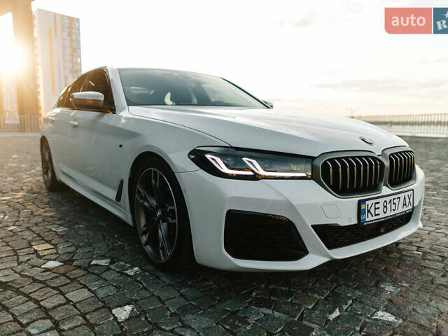 Белый БМВ 5 Серия, объемом двигателя 4.39 л и пробегом 76 тыс. км за 48000 $, фото 9 на Automoto.ua