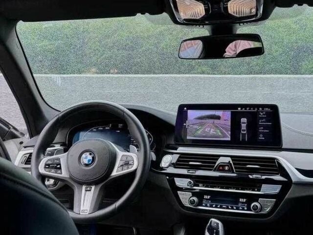 Білий БМВ 5 Серія, об'ємом двигуна 2 л та пробігом 67 тис. км за 31000 $, фото 5 на Automoto.ua
