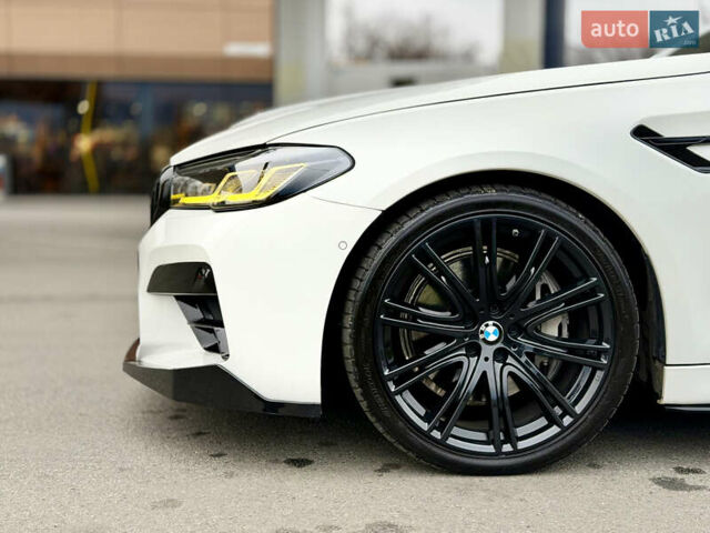 Белый БМВ 5 Серия, объемом двигателя 3 л и пробегом 79 тыс. км за 37999 $, фото 17 на Automoto.ua