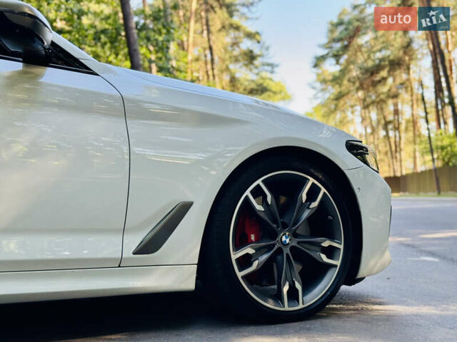 Белый БМВ 5 Серия, объемом двигателя 4.39 л и пробегом 83 тыс. км за 56000 $, фото 18 на Automoto.ua
