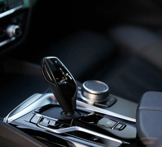 Белый БМВ 5 Серия, объемом двигателя 2 л и пробегом 91 тыс. км за 38000 $, фото 43 на Automoto.ua