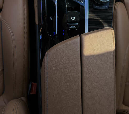 Белый БМВ 5 Серия, объемом двигателя 2 л и пробегом 70 тыс. км за 35500 $, фото 7 на Automoto.ua