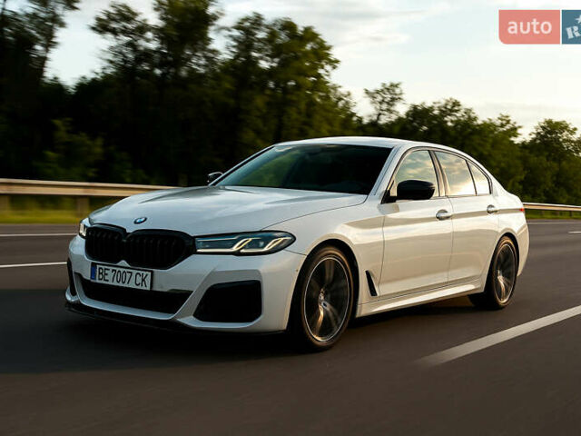 Білий БМВ 5 Серія, об'ємом двигуна 2 л та пробігом 99 тис. км за 36000 $, фото 21 на Automoto.ua