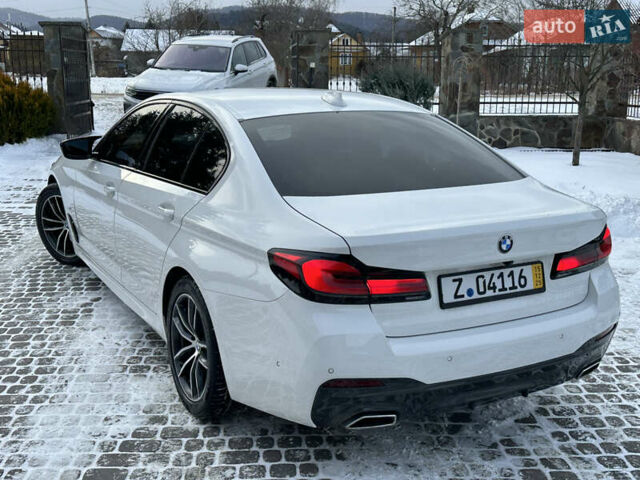 Белый БМВ 5 Серия, объемом двигателя 2 л и пробегом 175 тыс. км за 37650 $, фото 8 на Automoto.ua