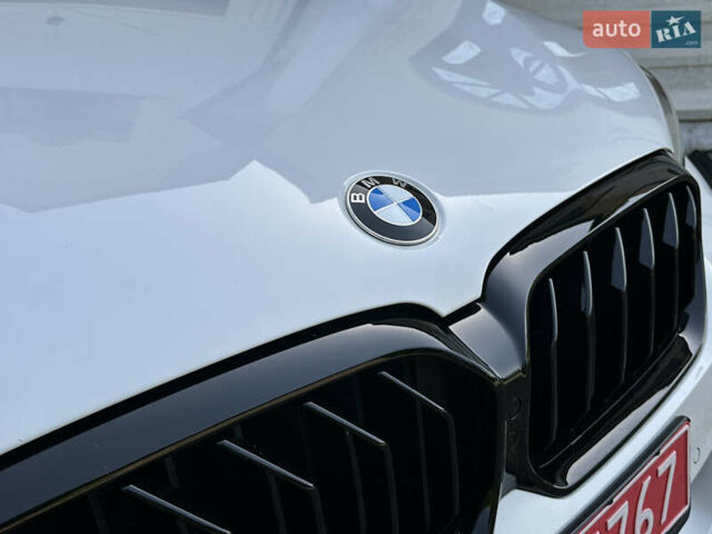 БМВ 5 Серия 2020 в Ивано-Франковске на Automoto.ua Белый БМВ 5 Серия, объемом двигателя 2 л и пробегом 174 тыс. км за 36750 $, фото 16 на Automoto.ua