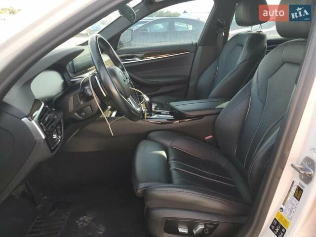 Белый БМВ 5 Серия, объемом двигателя 2 л и пробегом 93 тыс. км за 8700 $, фото 6 на Automoto.ua