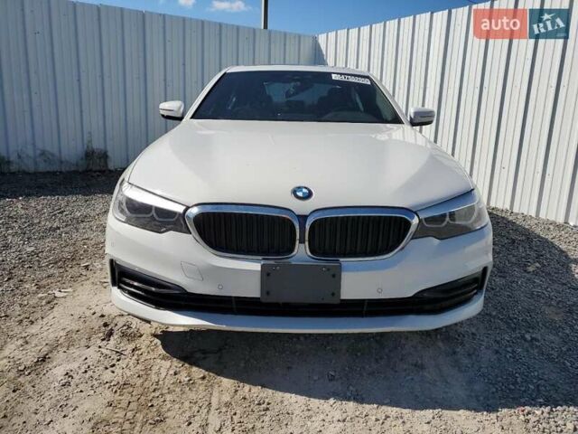 Белый БМВ 5 Серия, объемом двигателя 2 л и пробегом 93 тыс. км за 8700 $, фото 4 на Automoto.ua