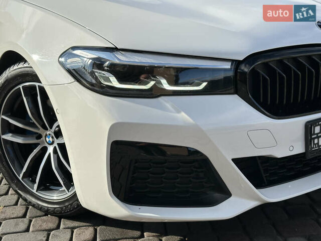Белый БМВ 5 Серия, объемом двигателя 2 л и пробегом 175 тыс. км за 38500 $, фото 20 на Automoto.ua