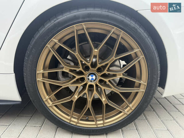 Белый БМВ 5 Серия, объемом двигателя 3 л и пробегом 85 тыс. км за 30000 $, фото 12 на Automoto.ua