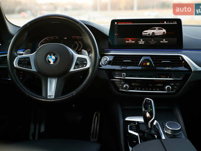 Белый БМВ 5 Серия, объемом двигателя 2 л и пробегом 91 тыс. км за 38000 $, фото 34 на Automoto.ua