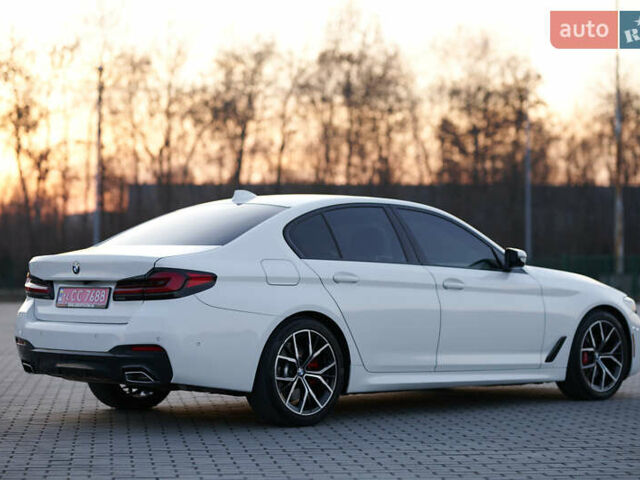 Белый БМВ 5 Серия, объемом двигателя 2 л и пробегом 91 тыс. км за 38000 $, фото 3 на Automoto.ua