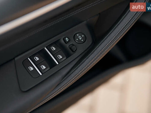 Белый БМВ 5 Серия, объемом двигателя 2 л и пробегом 91 тыс. км за 38000 $, фото 40 на Automoto.ua