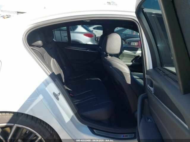 Белый БМВ 5 Серия, объемом двигателя 3 л и пробегом 60 тыс. км за 15500 $, фото 7 на Automoto.ua