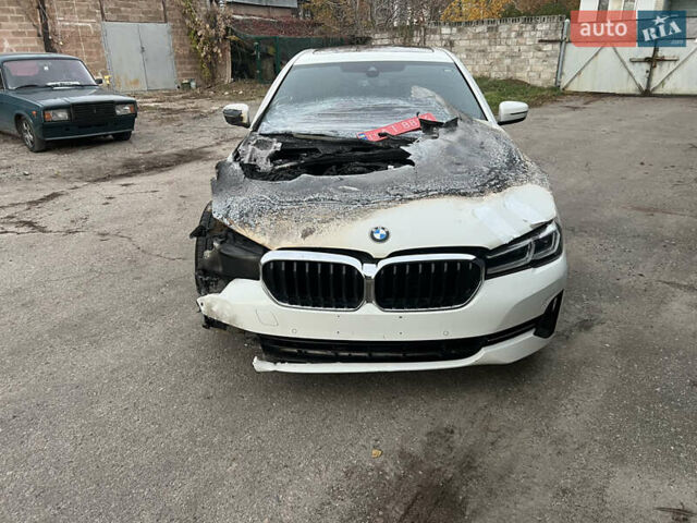 Белый БМВ 5 Серия, объемом двигателя 0 л и пробегом 64 тыс. км за 22000 $, фото 16 на Automoto.ua
