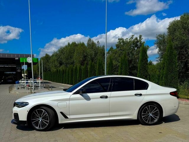Белый БМВ 5 Серия, объемом двигателя 2 л и пробегом 89 тыс. км за 39900 $, фото 1 на Automoto.ua