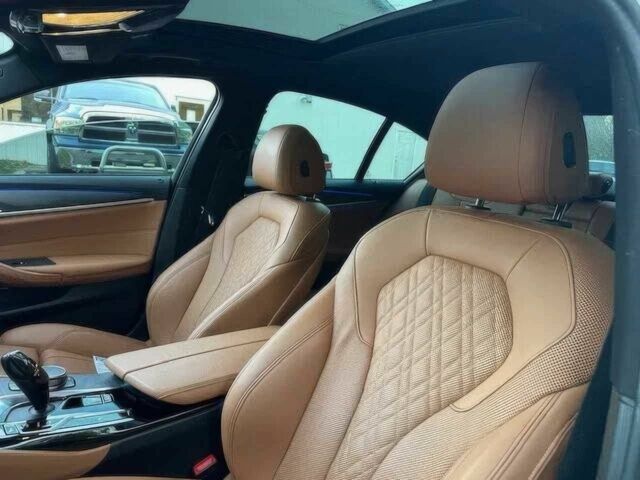 Белый БМВ 5 Серия, объемом двигателя 2 л и пробегом 22 тыс. км за 22000 $, фото 11 на Automoto.ua