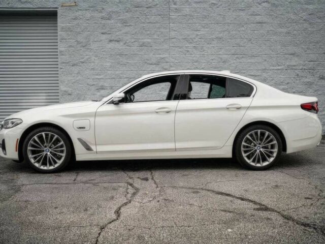 Белый БМВ 5 Серия, объемом двигателя 2 л и пробегом 30 тыс. км за 30000 $, фото 4 на Automoto.ua