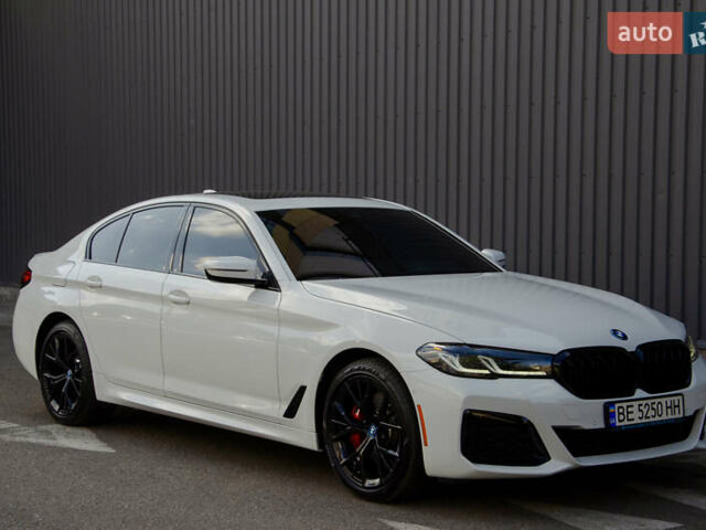 Белый БМВ 5 Серия, объемом двигателя 2 л и пробегом 19 тыс. км за 49500 $, фото 5 на Automoto.ua