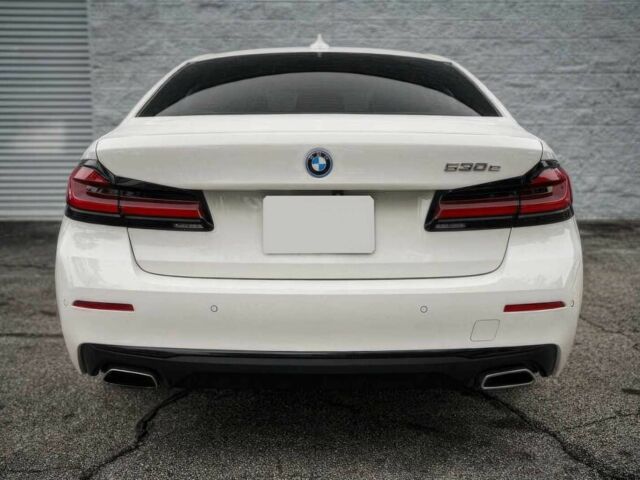 Белый БМВ 5 Серия, объемом двигателя 2 л и пробегом 30 тыс. км за 30000 $, фото 6 на Automoto.ua